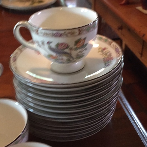 WEDGEWOOD BONE CHINA from ENGLAND - Picture 7 of 8